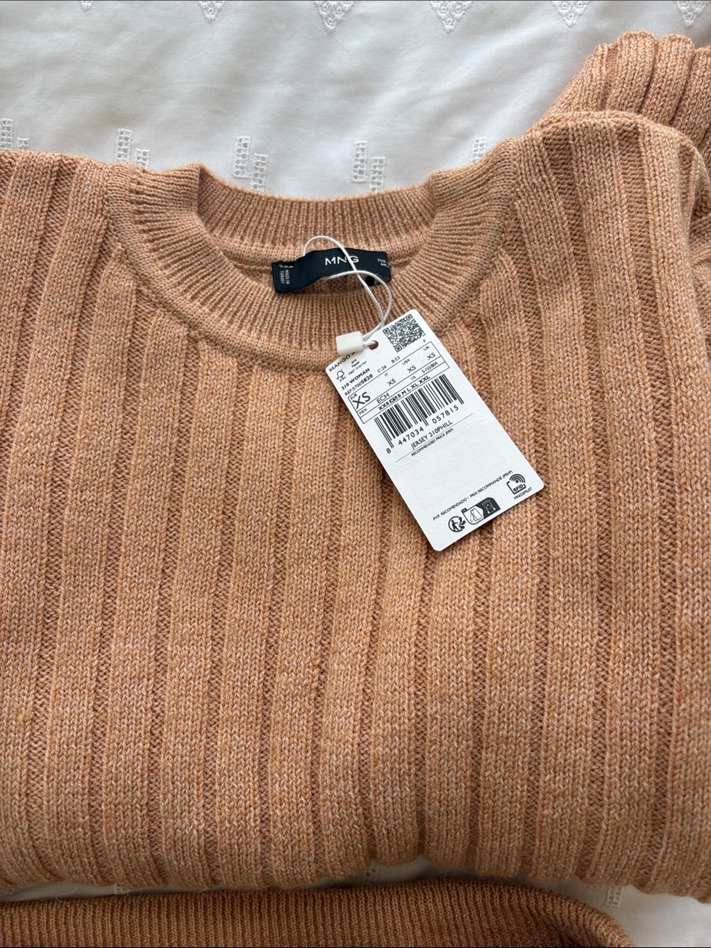 NWT Ribbed Two Piece Set - Picture 11 of 16